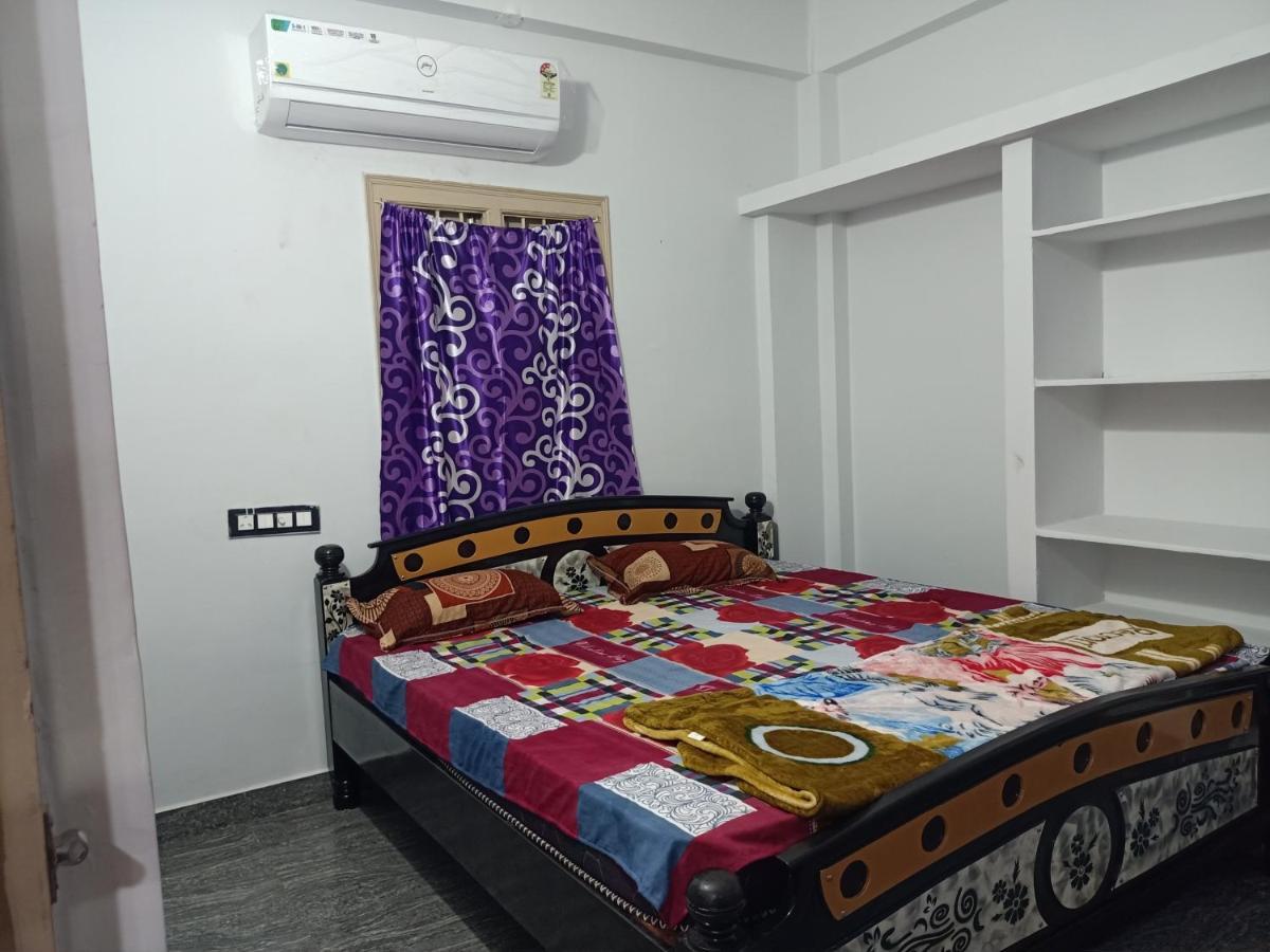 Sri Govinda Nilayam Home Stay 1 Visakhapatnam Exterior foto